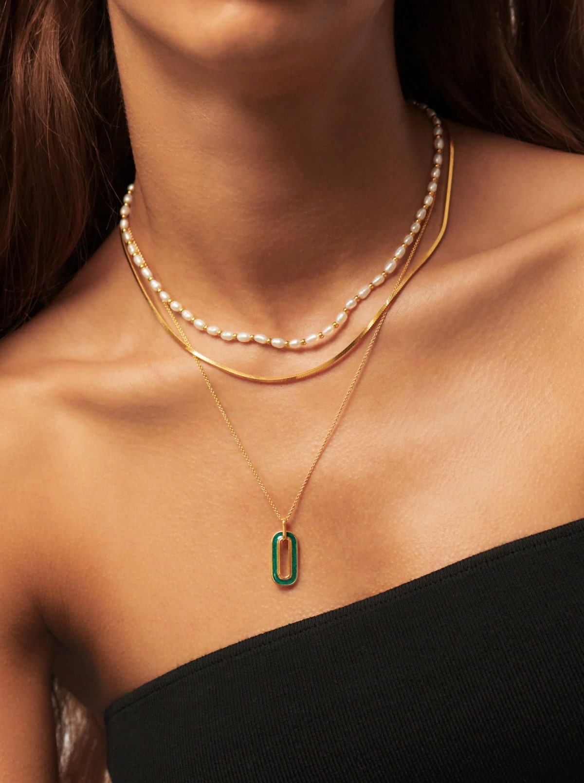 Haze Ovate Pendant Necklace