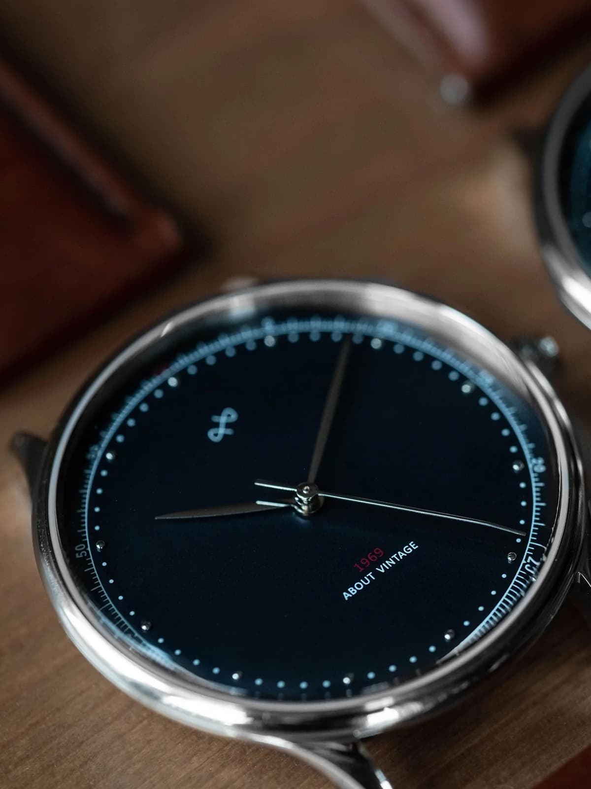 1820 Automatic - Steel/White